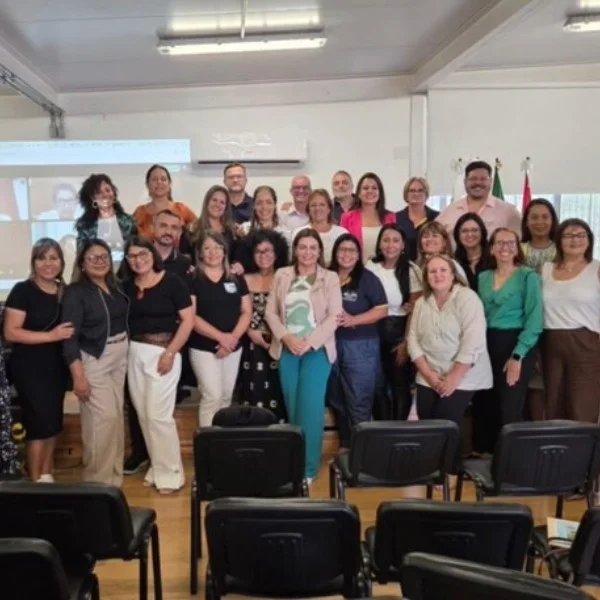 Encontro discute Escolas Interculturais de Fronteira do Mercosul