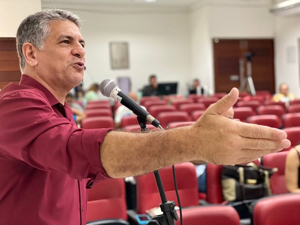Voz ativa na universidade